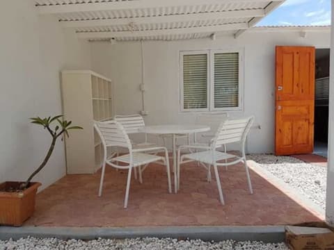 Maria Mulata Apartments, Terrace/patio