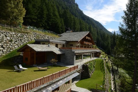 La Madonnina del Gran Paradiso