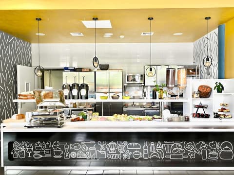 Ibis Budget Wroclaw Stadion, Miscellaneous