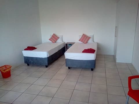 Hazyview Buffalo Game Lodge, Room