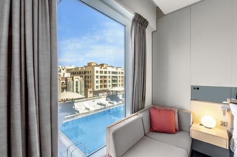 Studio M Arabian Plaza Hotel & Hotel Apartments