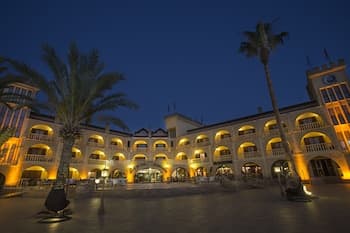 Le Chateau Lambousa Hotel