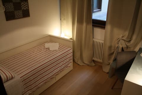 Casa Mia - NO Reception