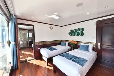 Halong Sapphire Cruise, Room