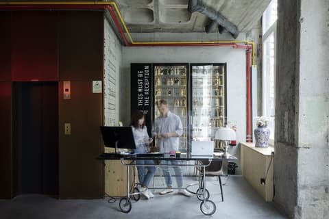 Zero Box Lodge Porto