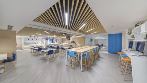 Holiday Inn Express Shanghai Gubei by IHG, Restaurant