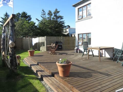 Old Airline Guesthouse, Exterior