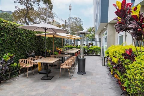 Xima Lima San Isidro