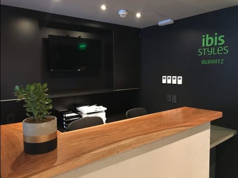 ibis styles Montevideo Biarritz Hotel