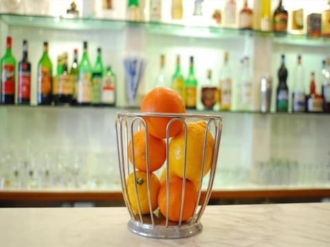 Hotel veliero, Bar (on property)