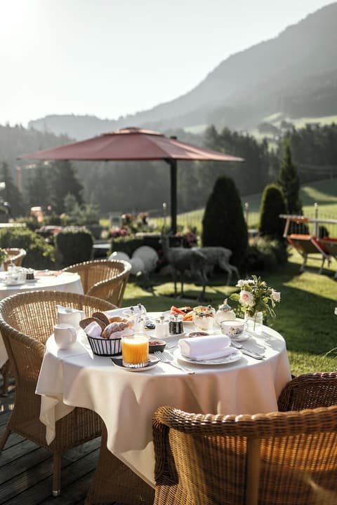 Alpine Boutique Villa Gabriela, Breakfast meal