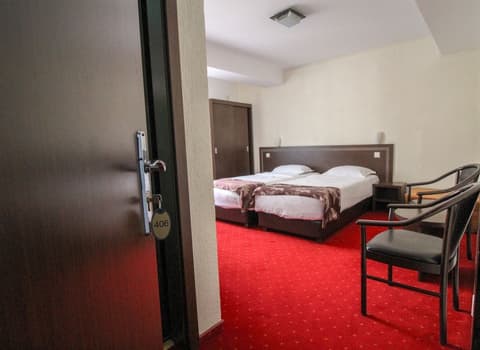 Hotel Razvan, Room