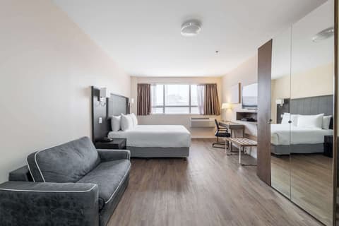 Hotel Montreal Metropolitan, BW Signature Collection