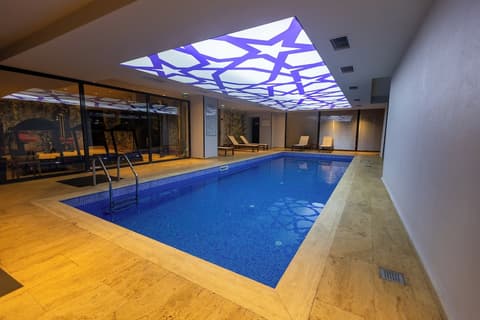 Tryp By Wyndham Istanbul Sancaktepe, Indoor pool