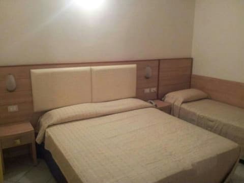 Hotel & Residence Continental, Room