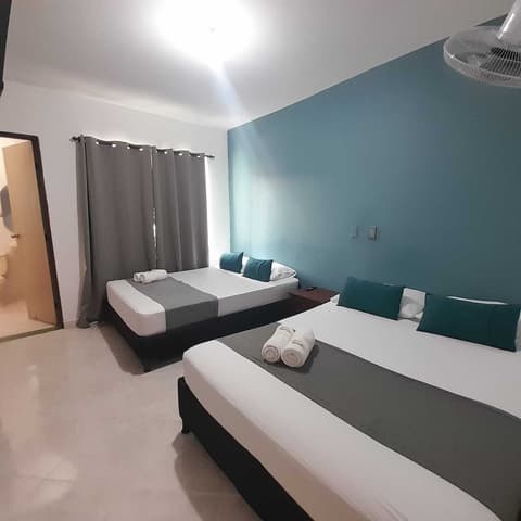 Hotel Balcones de la 70