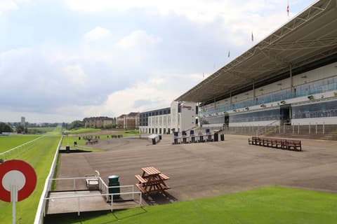 Hampton by Hilton Hamilton Park