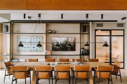 PURO Warszawa Centrum, Meeting facility