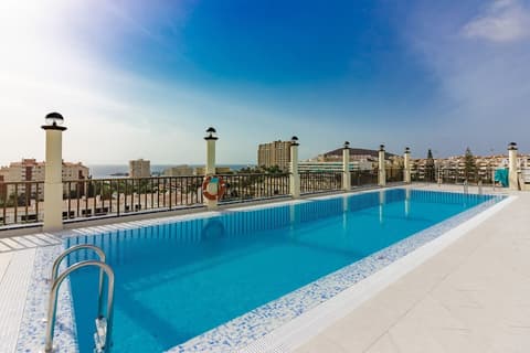 Klayman Olivina Aparthotel