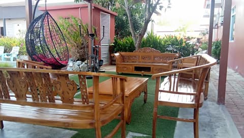 D'Lima Beach Inn, Interior entrance