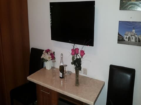 Angela Classic Rooms