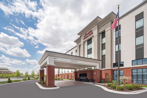 Hampton Inn & Suites Bridgeview Chicago