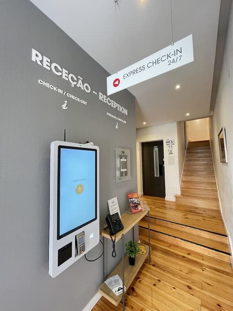 MyStay Porto Centro, Reception