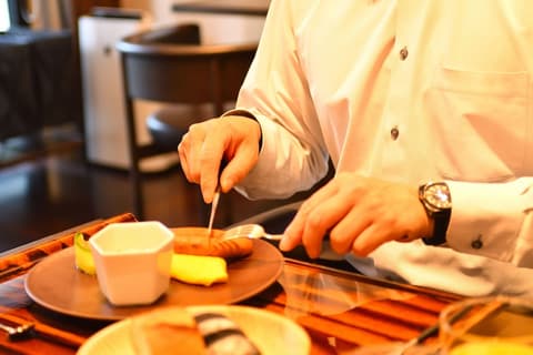 The Rise Osaka Kitashinchi, Restaurant