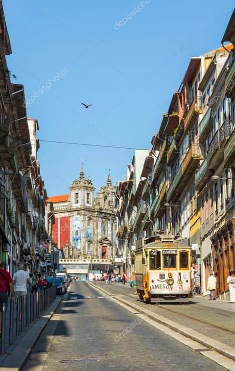 Olive Nature, Exterior