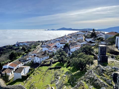 Hotel Dom Manuel, Property grounds