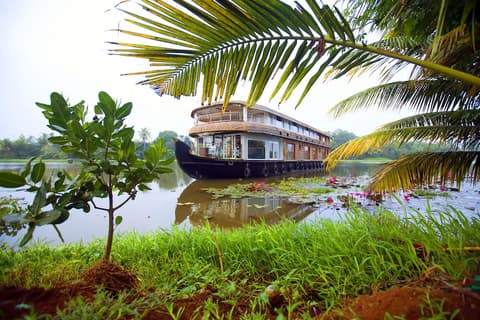 Kerala Luxury House Boat