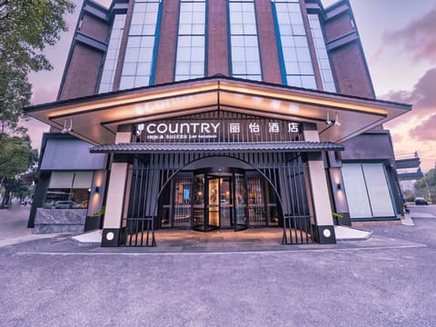 Country Inn & Suites by Radisson, Property entrance