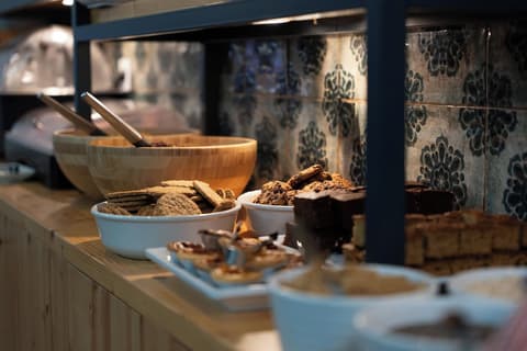 The Central House Lisbon Baixa - Hostel, Breakfast buffet