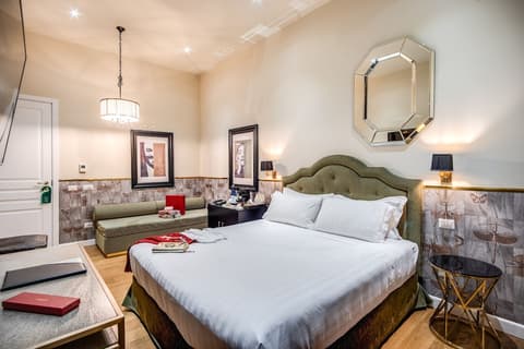 The Talent Hotel, Room