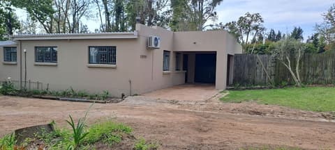Languedoc Farm, Front of property