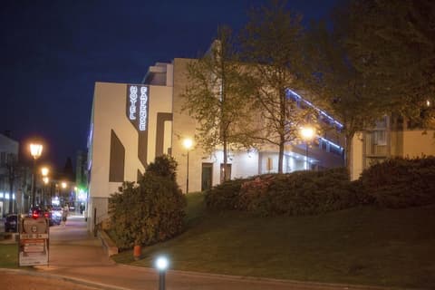 Hotel Fafense, Front of property - evening/night