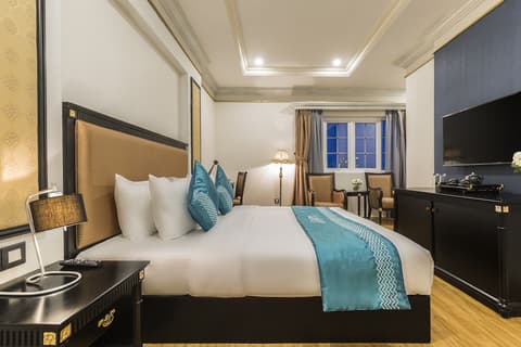 IBIZA Riverfront Da Nang Hotel