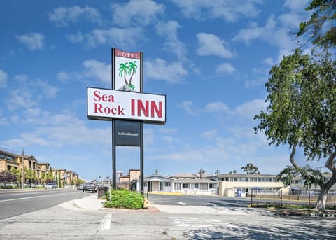 Sea Rock Inn - Long Beach