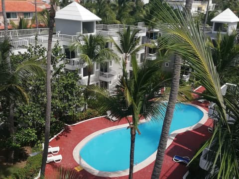 Truecost Rooftop Pool