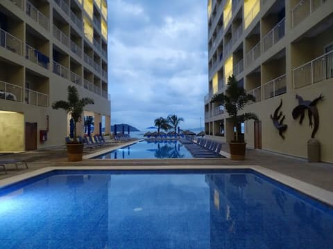 Decameron La Marina Guayabitos, Ramada All Inclusive Resort, Pool