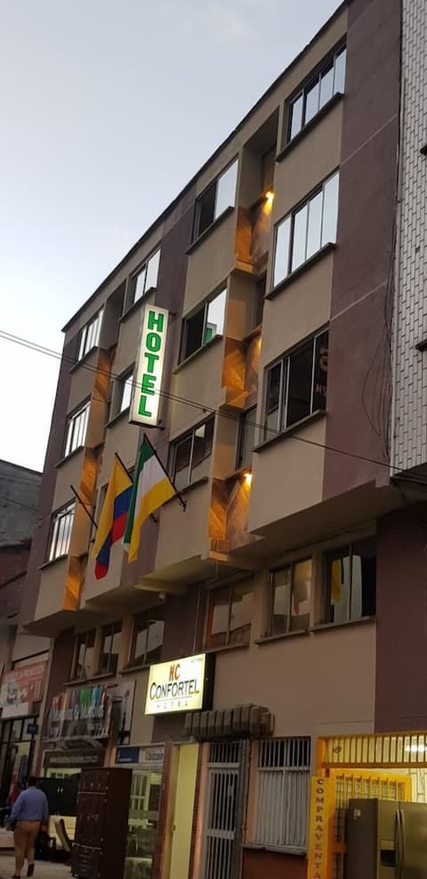 Hotel Confortel