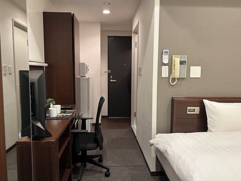 Cypress Inn Tokyo, Room
