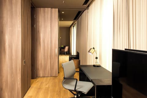 Salvio Parque 93 Bogota, Curio Collection by Hilton, Room