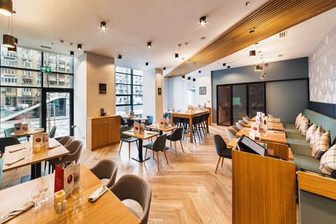 Holiday Inn Bucharest - Times by IHG, Restaurant