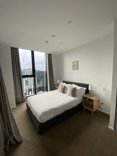 Ramada Suites By Wyndham Victoria Street West, Room