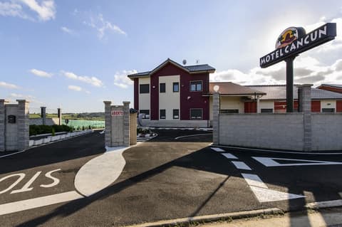 Motel Cancún Avilés