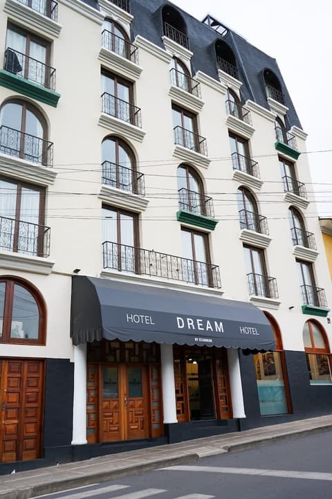 DREAM By Stannum Hotel