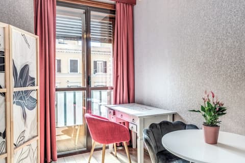 Santamaggiore Inn, Lobby lounge