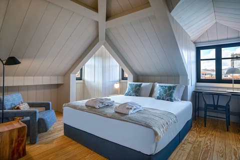 Porta Nova Collection House, Room