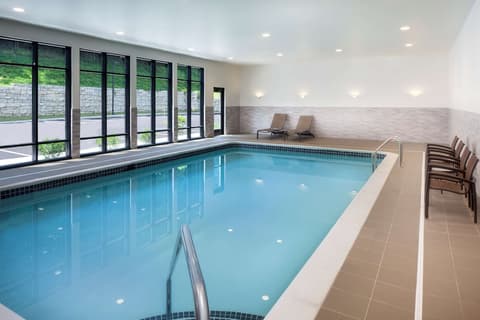 Hyatt Place Poughkeepsie / Hudson Valley, Pool